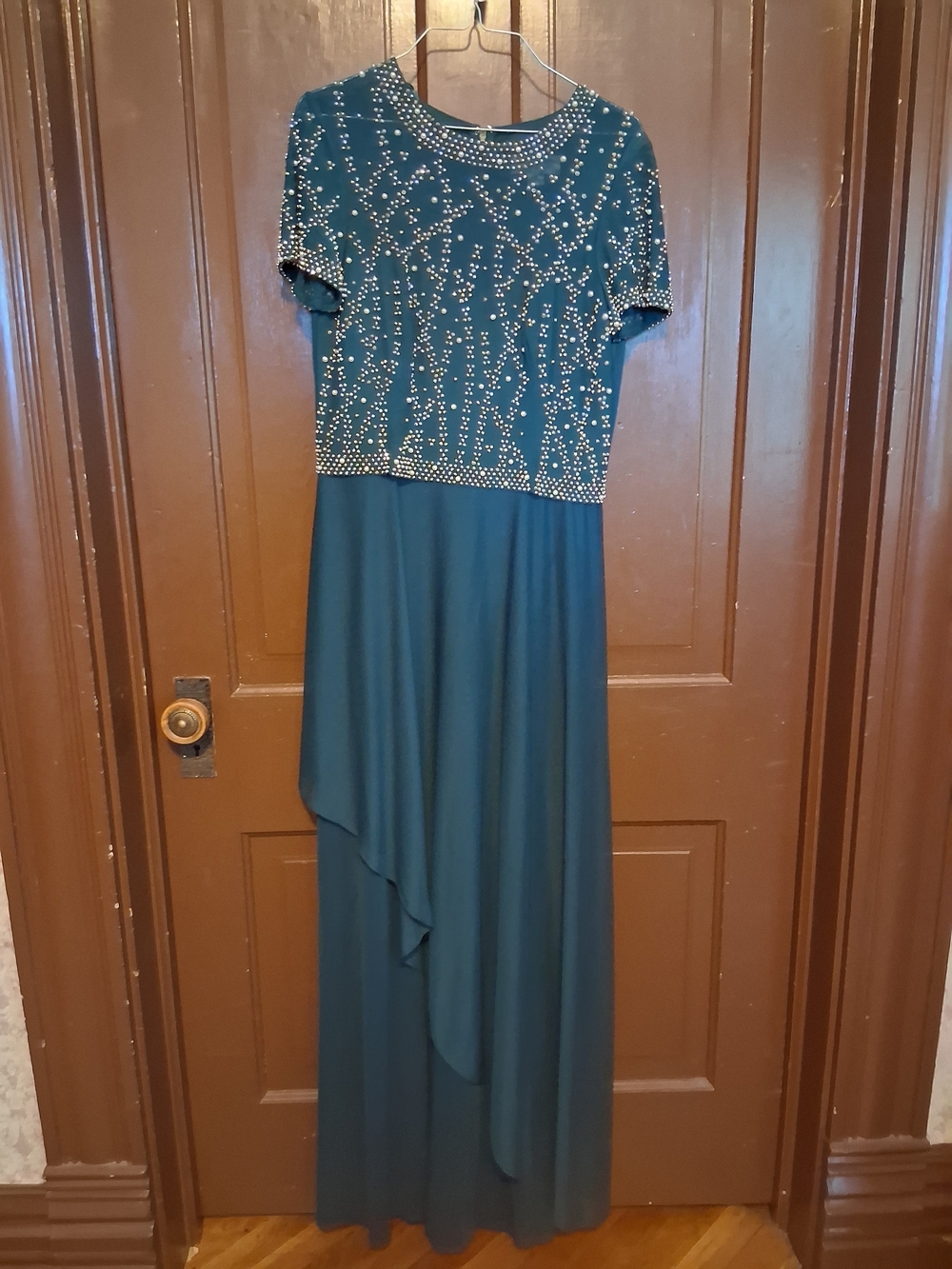 Embellished Teal Maxi Dress with Short Sleeves